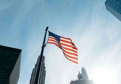 2027财年H-1B注册在即！薪酬加权机制落地，高额附加费用同步生效